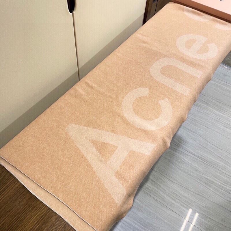 Acne Scarf